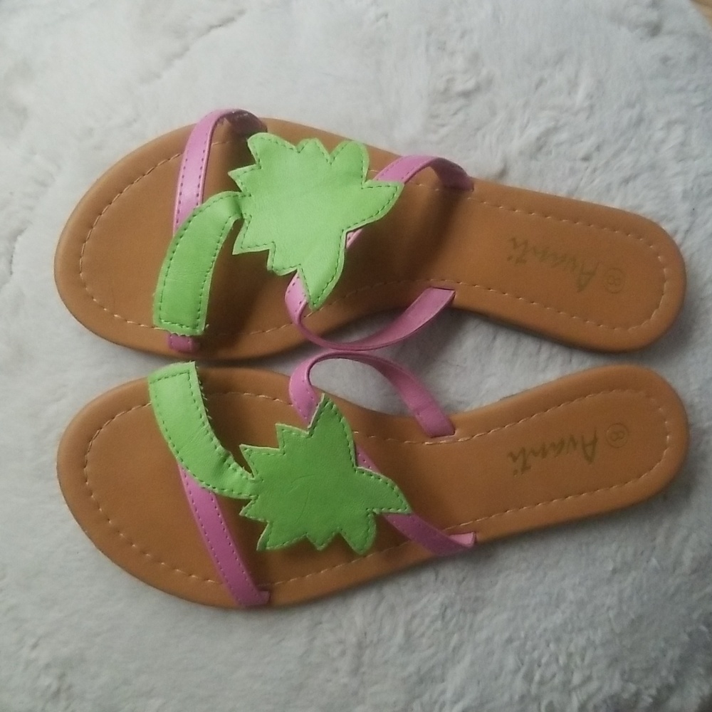 Avanti Sandals